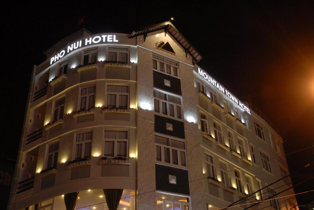 Mountain Town Hotel Đà Lạt Exterior foto