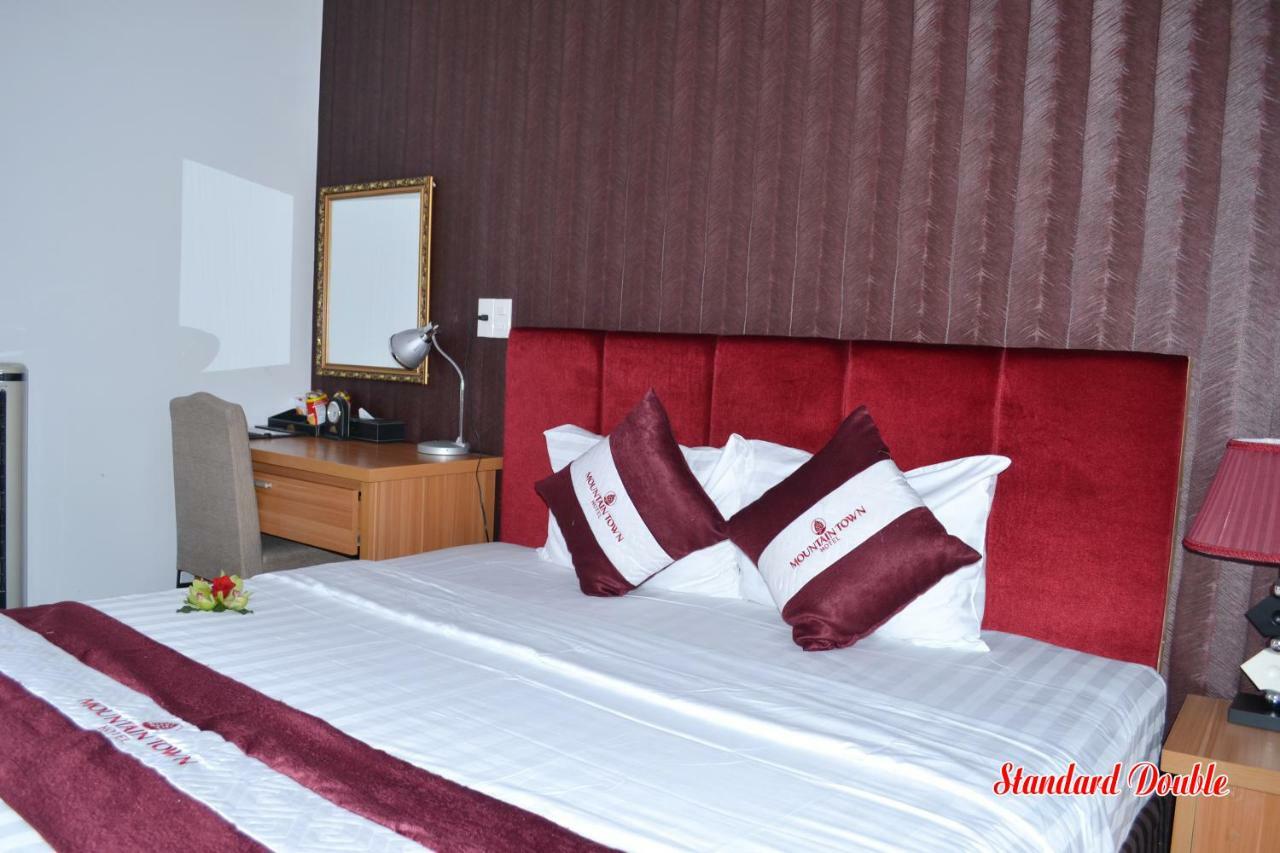 Mountain Town Hotel Đà Lạt Exterior foto