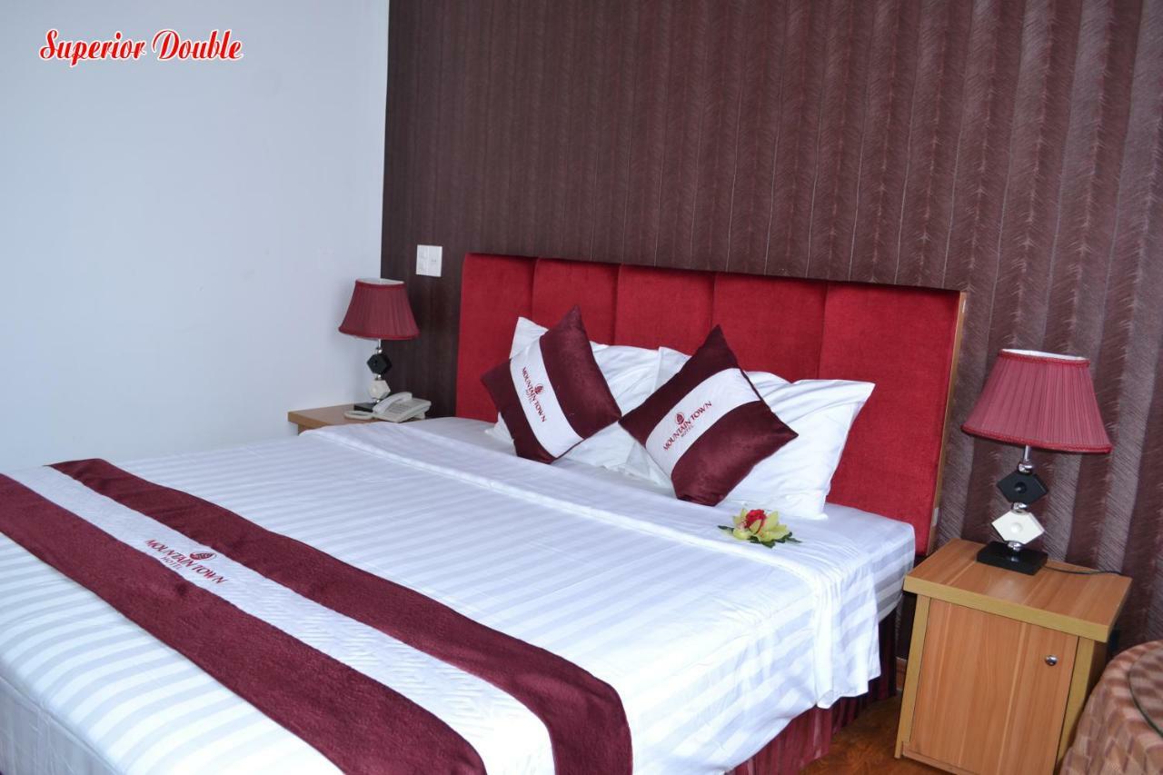 Mountain Town Hotel Đà Lạt Exterior foto